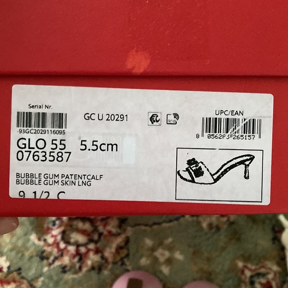 Ferragamo heels 🦄 - Picture 13 of 17